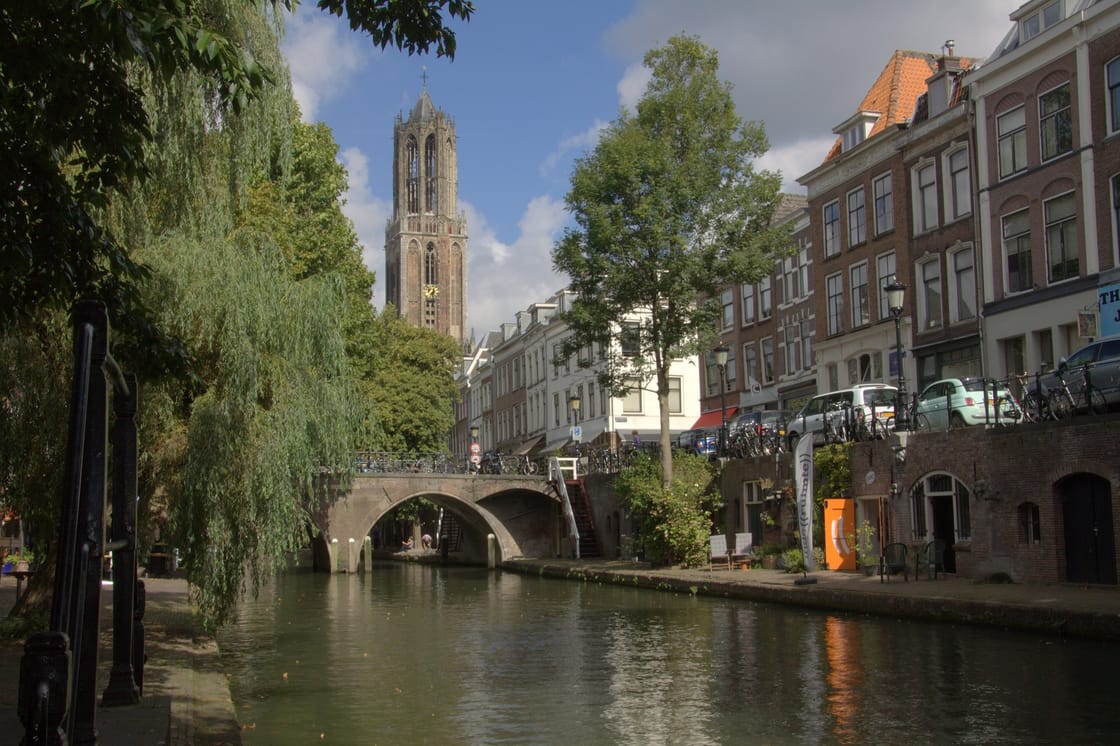 Oudegracht, Hamburgerbrug en Domtoren in Utrecht